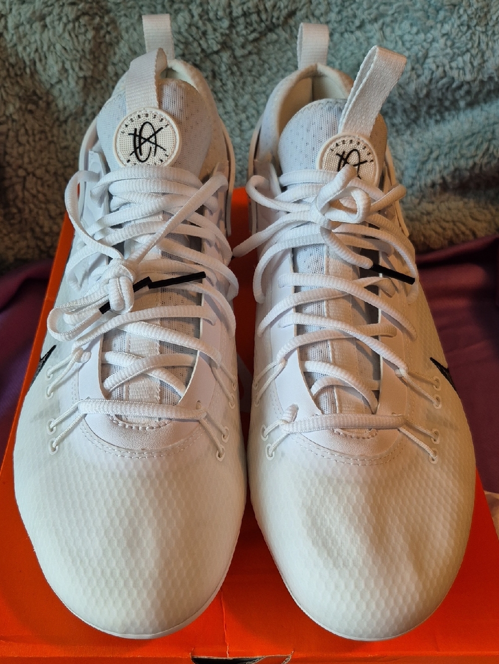 Nike White Huarache 6 Elite Low Lacrosse Cleat - White/Black - Picture 10 of 15